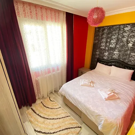 Royal Palace Boutique Apartament *